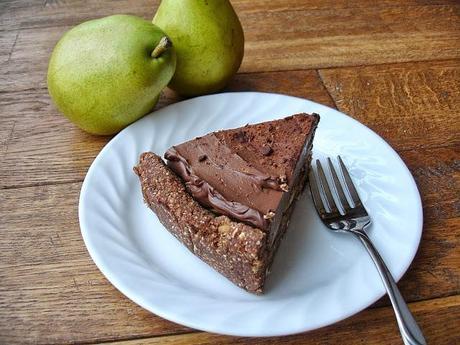 Encore Antigone XXI au menu...!!! Avec sa tarte aux poires & crème de chocolat cette fois Encore Antigone XXI au menu...!!! Avec sa tarte aux poires & crème de chocolat cette fois