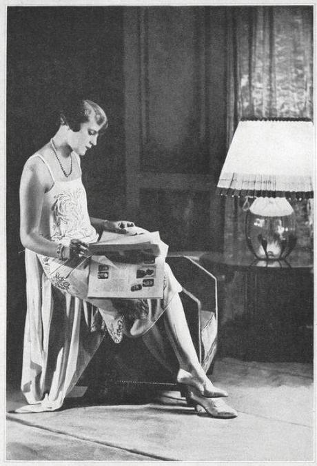 Vogue-1926-Worth.jpg