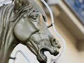 Dans Aude, achève recycle aussi chevaux labos