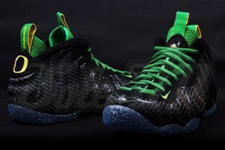 nike-air-foamposite-one-oregon-ducks-5