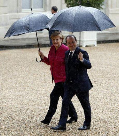 L'Europe est vraiment en récession, même les chefs d'Etat n'ont plus les moyens de payer des domestiques pour porter leurs parapluies.