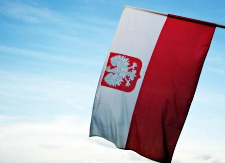 Pologne_drapeau_photo_roovuu