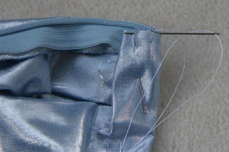 sew along jupe plis creux finition ceinture 7 Sew along de la jupe à plis creux   jour 5 : les finitions