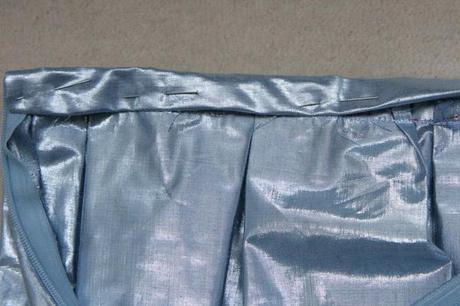 Sew along de la jupe à plis creux jour 5 : les finitions sew along jupe plis creux finition ceinture 4 Sew along de la jupe à plis creux jour 5 : les finitions