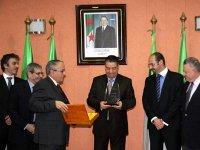 Cérémonie de remise du trophée international de recherche cliniqueL’Algérie, première en matière de qualité