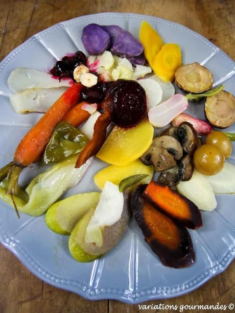 Composition de légumes d'automne glacés, verveine et thym