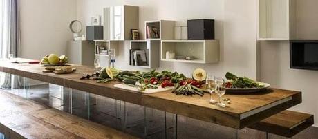 Un table aérienne design par Lago