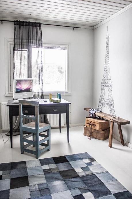 Les contrastes dans un appartement en Finlande.