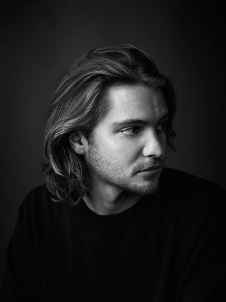 Luke Grimes par Dean Bradshaw 