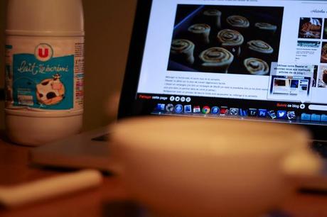 Food : cinnamon rolls