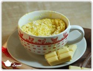 Mug cake chocolat blanc