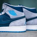air-jordan-1-mid-slate-powder-blue-6