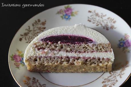 Bûche aux framboises et aux fruits rouges IMG_0822