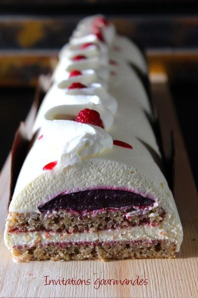 Bûche aux framboises et aux fruits rouges IMG_0813 (2)