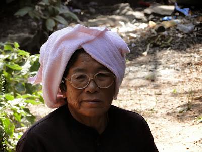 Portraits Isaan 2014 préparation repas du 1 janvier