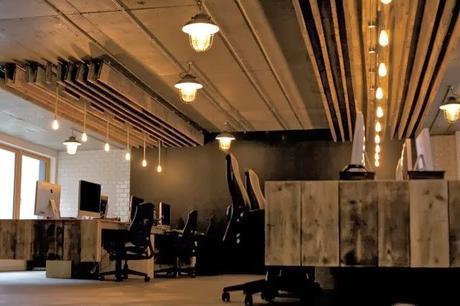 A Londres, un bureau au style industriel