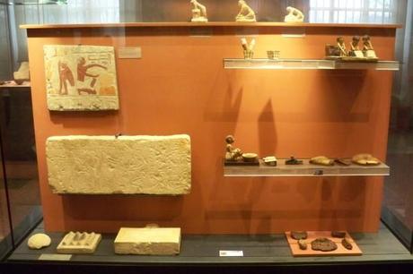 Vitrine 6 (Côté Nord) (L.-p.)