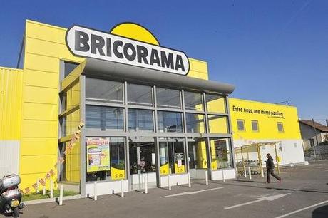 Bricorama, une des enseignes dont les salariés sont privés par la loi de la possibilité de travailler le dimanche