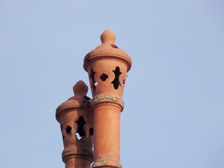 hélas ou heureusement