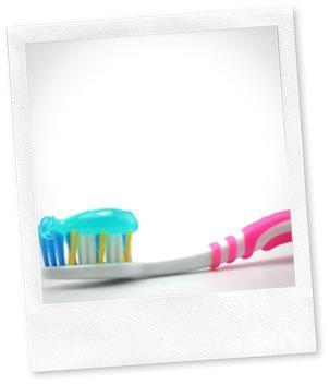 stockvault-dental-brush-and-paste119120