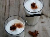 Masala chai latte (Thé épicé lait)