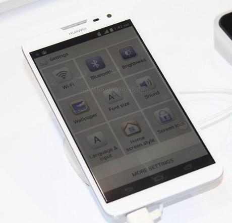 CES 2014 : Huawei dévoile le smartphone Ascend Mate 2 qui peut recharger d’autres mobiles ?