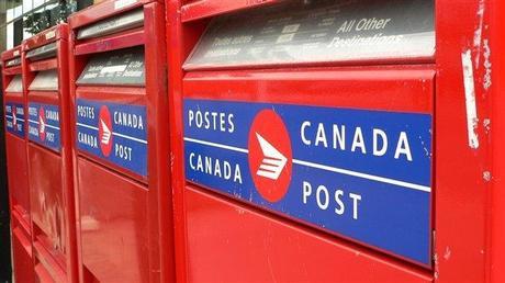 Pétition demandant à Postes Canada de réévaluer sa décision de mettre fin à la livraison de porte à porte dans les centres urbains