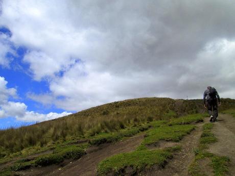 En ascension sur le Rucu Pichincha