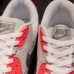 537384-108-nike-air-max-90-essential-white-cool-grey-infrared-4