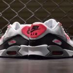 537384-108-nike-air-max-90-essential-white-cool-grey-infrared-5