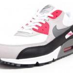 537384-108-nike-air-max-90-essential-white-cool-grey-infrared-6