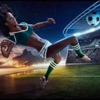 De jolies jeunes femmes se mettent au foot pour un calendrier sexy