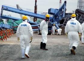 fukushima_cleaning_photo_IAEA-Imagebank-620x450