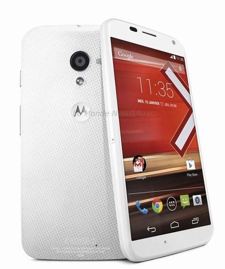 Google lance le smartphone Moto X par Motorola dès le 17 février