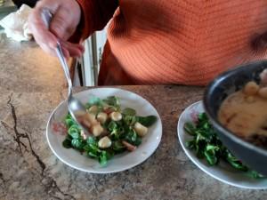 Noix de St Jacques et lardons poêlés à la crème 3