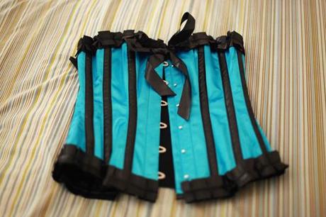 ~ Comment porter un corset ~