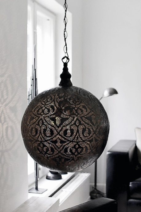 Visite déco : Ambiance ethnique chic à la scandinave…