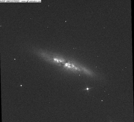 Animation de la Supernova SN 2014J dans M82.