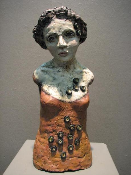 Sculptures de Elissa Farrow-Savos Elissa Farrow-Savos – buttons