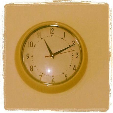 1011944_260726600760255_1969470271_n