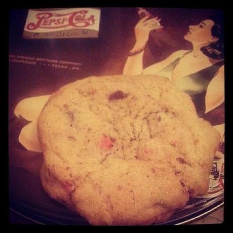 1551461_260498494116399_1442464052_n