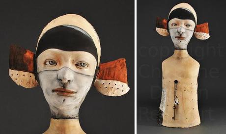 Clay & Persimmons – Sculpture figurative – Sentinel’s Soliloquy