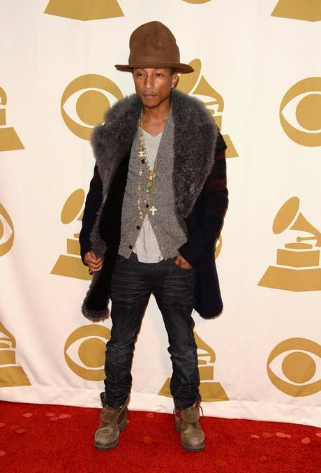 pharrel-williams-a-grammy-tribute-to-the-beatles-vivienne-westwood-hat
