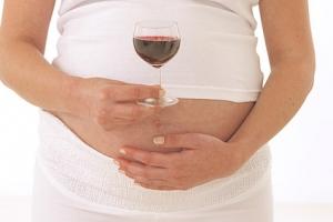 BINGE DRINKING: Pourquoi il faut mieux éviter aussidurant la grossesse – European Child & Adolescent Psychiatry