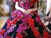 pouvoir fleurs Dolce Gabbana pour défilé Alta Moda Milan
