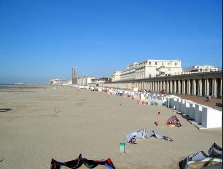 La plage d'Ostende sur la côte belge.