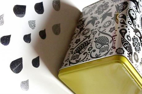 boite Métallique, Floklore, Nina jarema, graphisme, noir et blanc