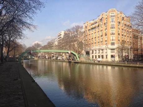 Sur les bords du Canal Saint Martin