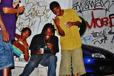 Gucci C - Kontrolé Alkool Aw(Vomito) BOUYON