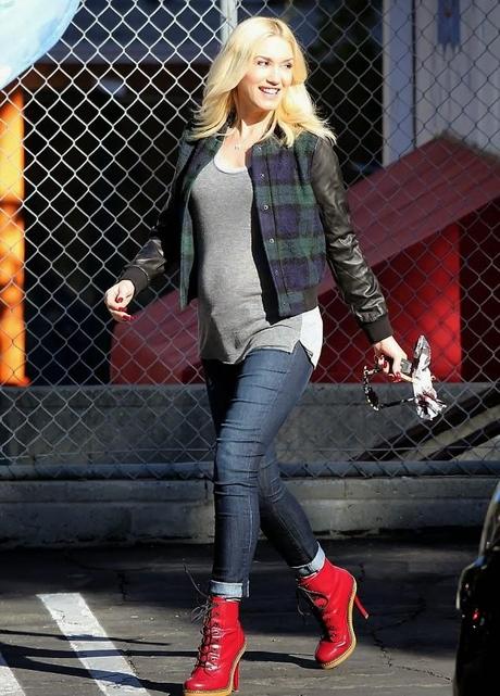 Look de femmes enceintes: Gwen Stefani toujours au top!